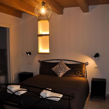 Bramante Suites Урбино Экстерьер фото