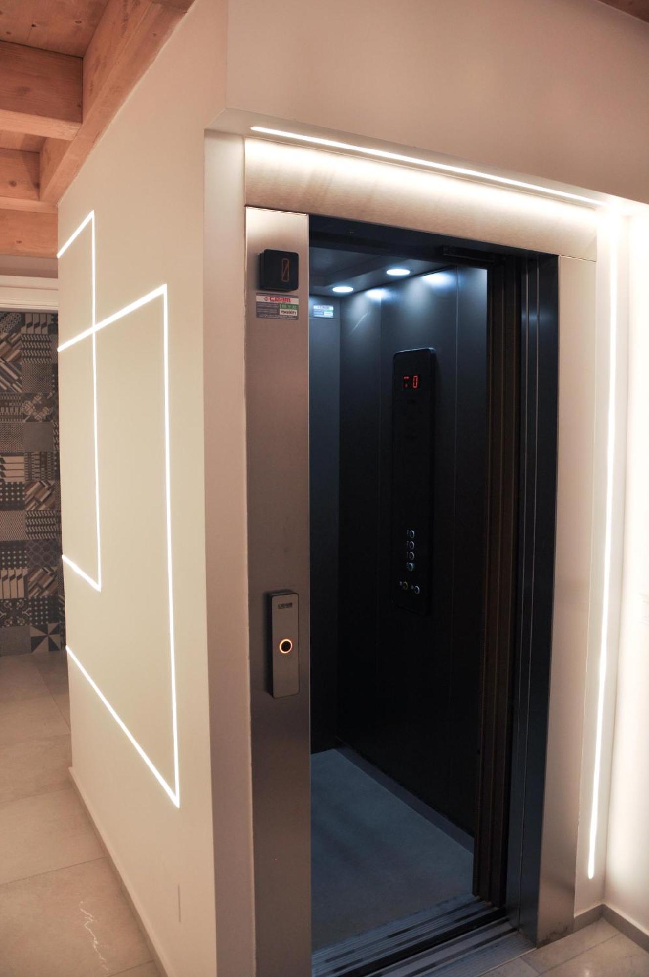 Bramante Suites Урбино Экстерьер фото