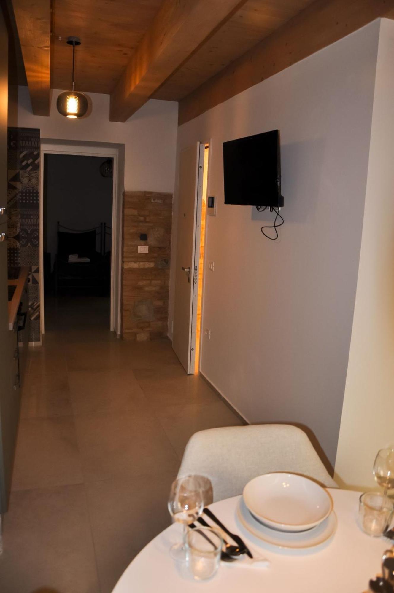 Bramante Suites Урбино Экстерьер фото