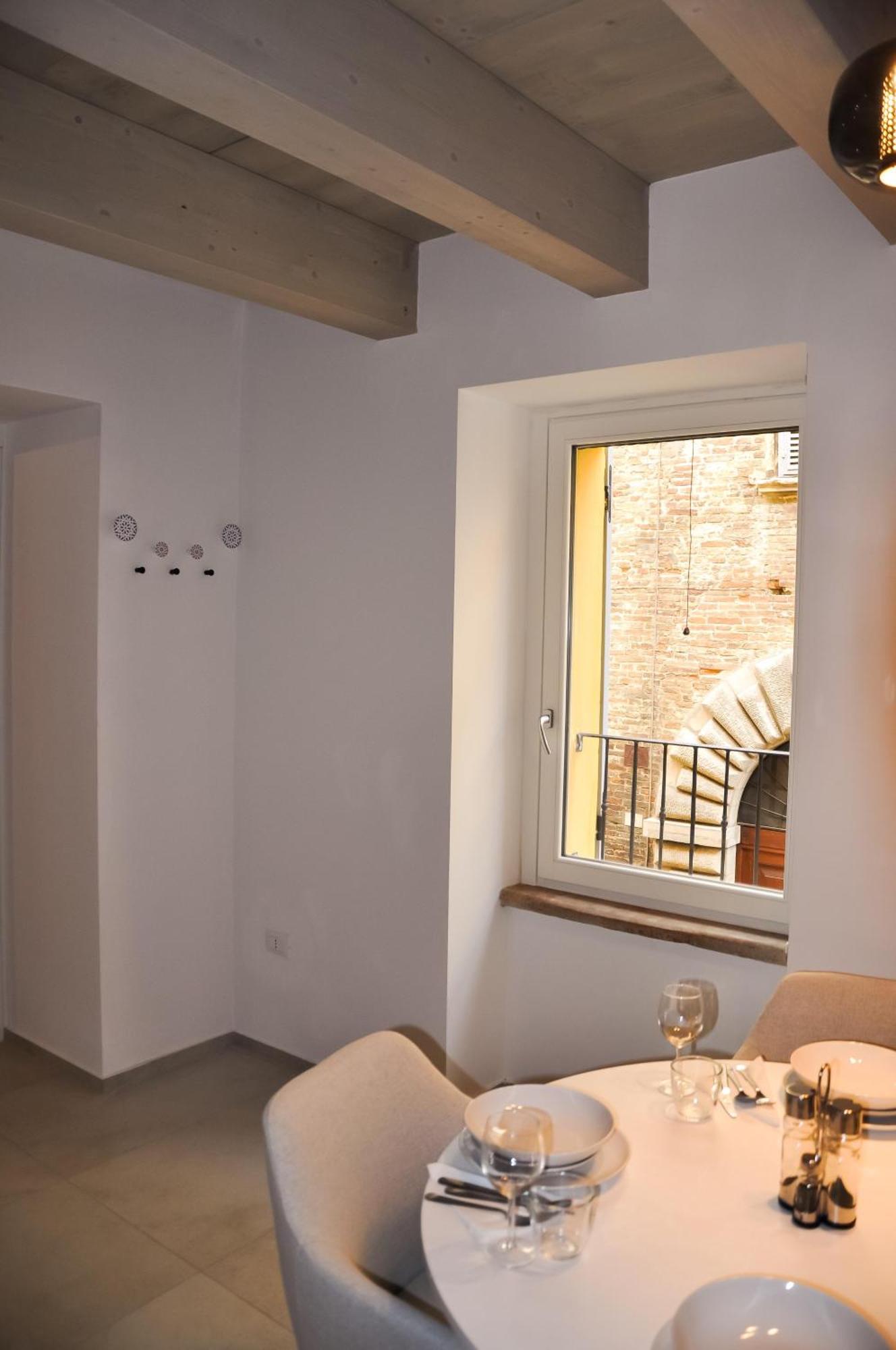 Bramante Suites Урбино Экстерьер фото